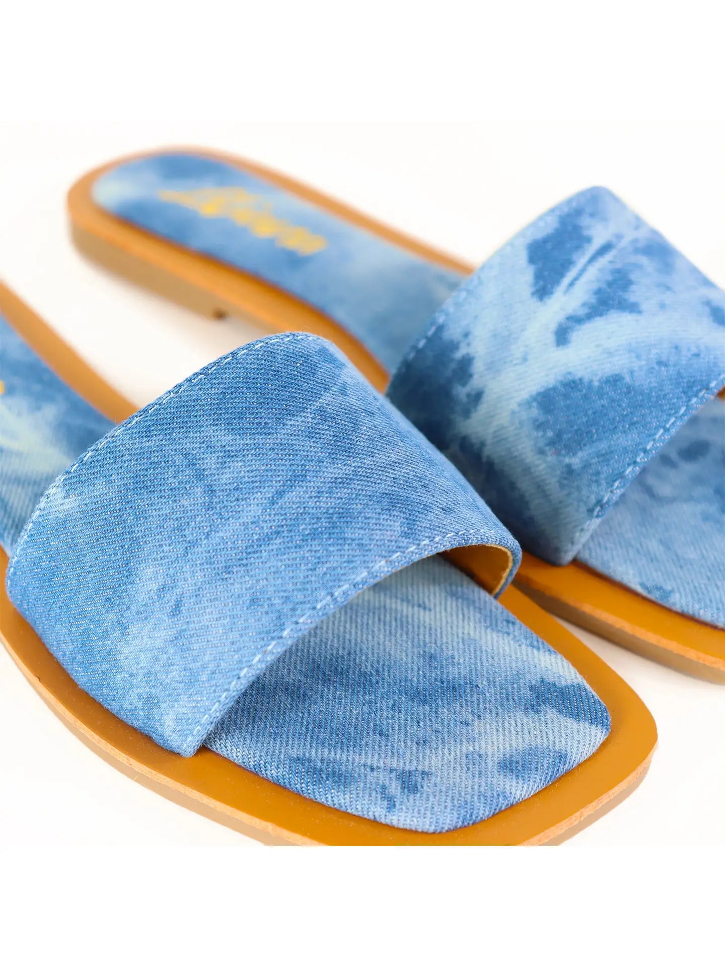 Mindee 2 Denim - The Boss Beauty Boutique