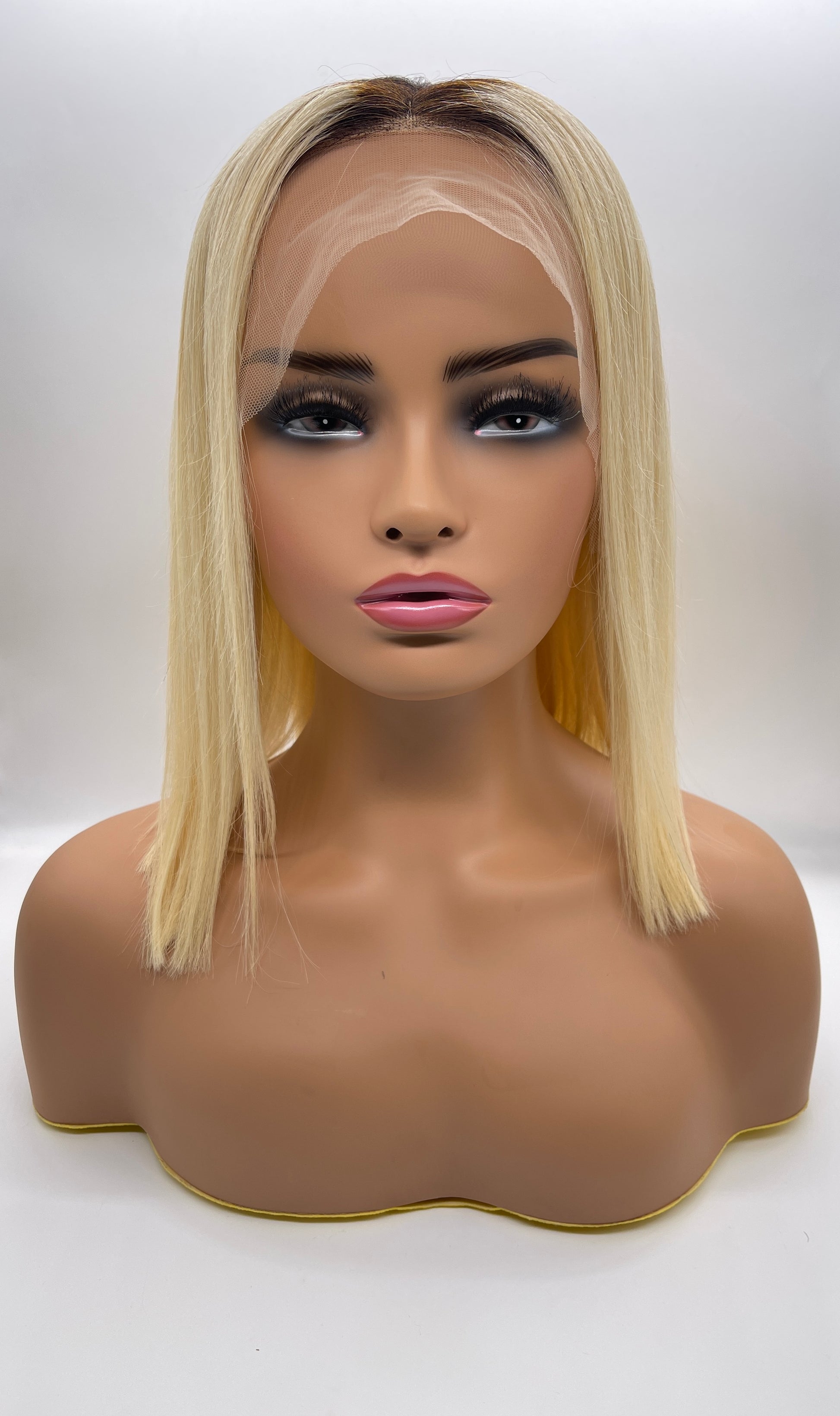 Ombré Blonde(T1B/613) Bob - The Boss Beauty Boutique